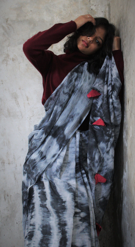 Dark cloud Tie Dye Saree